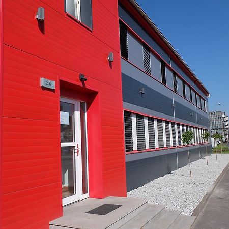 Montagehotel Bed & Steel Linec Exteriér fotografie